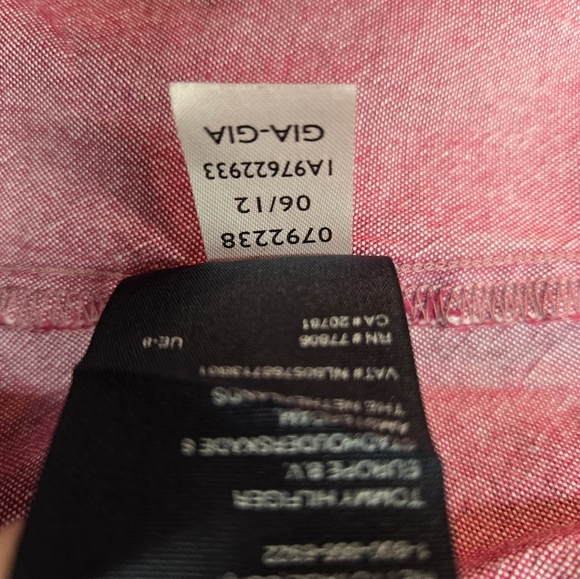 Tommy Hilfiger Womens Button Up Shirt Size M Burgundy/Wine Y2K - Picture 8 of 8